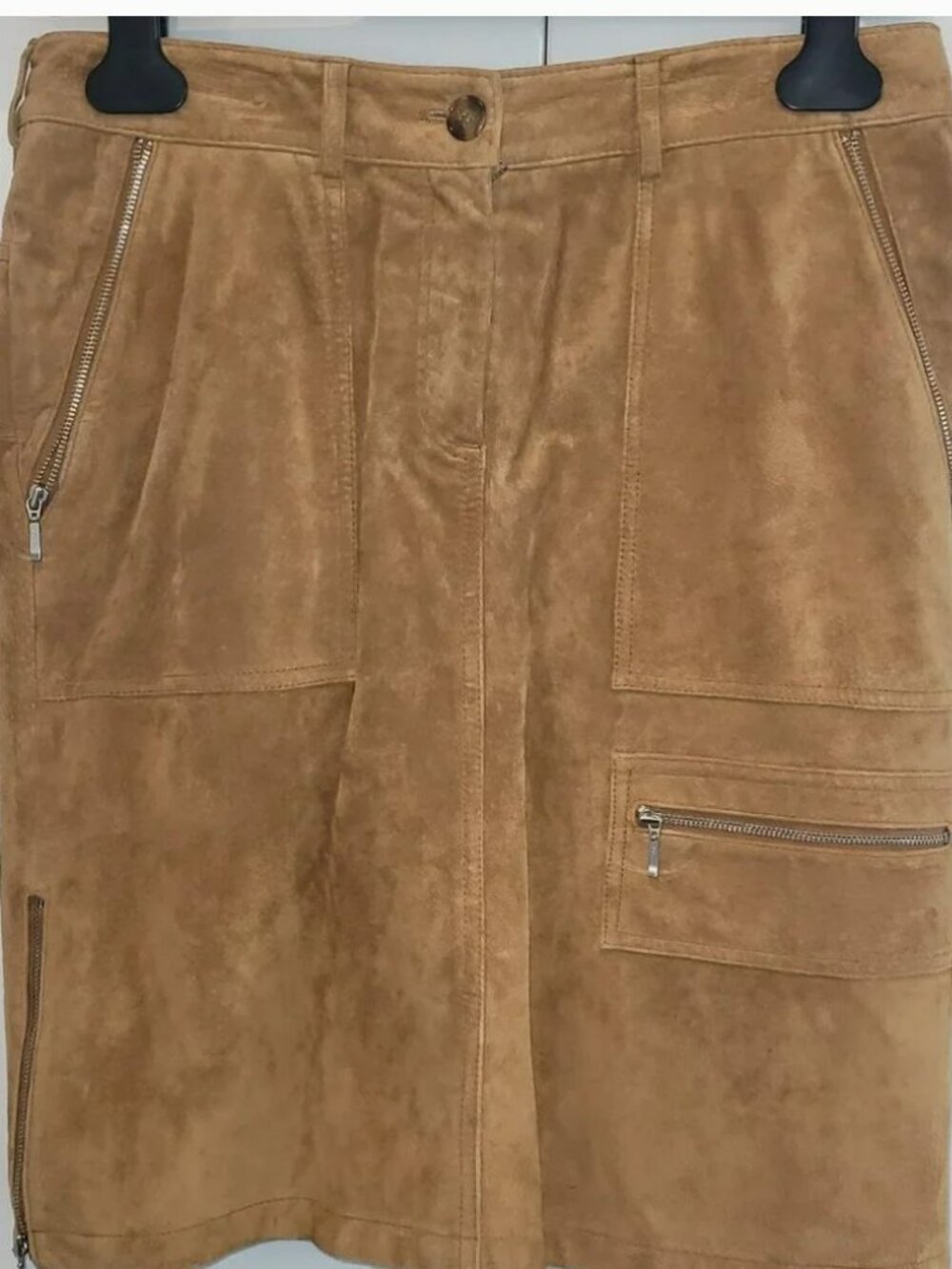 Danier Tan Suede Cargo Skirt Size 4 - Picture 2 of 9